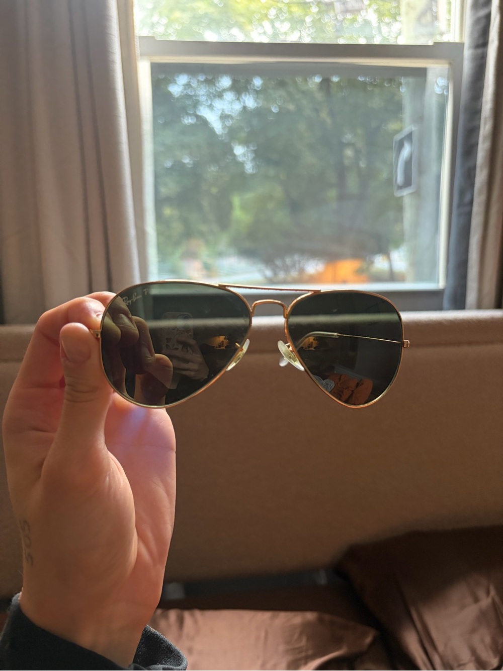Ray-Ban Gold Aviator Sunglasses with Dark Green Lenses